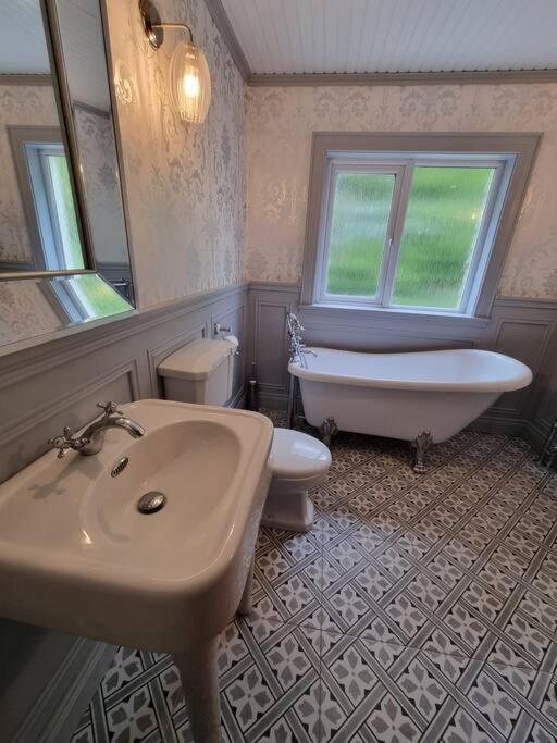 Villa Gap Retreat Carrickmore Esterno foto